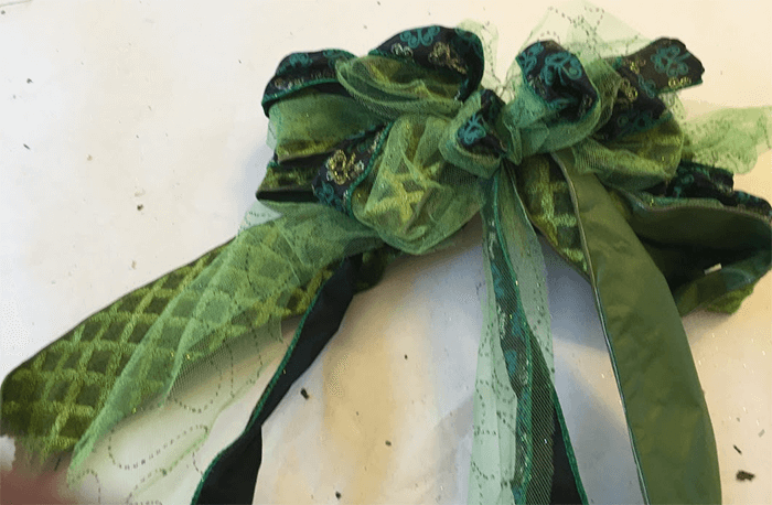Green Spectrum Ribbon and Bow